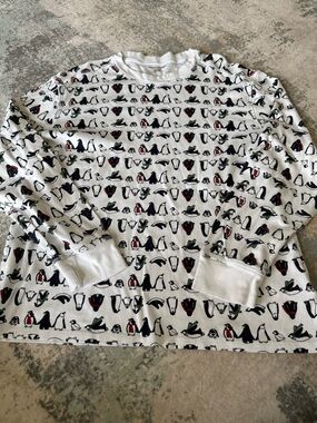 Amazon Essentials White Long Sleeve Tee with Penguin Print, Size XL